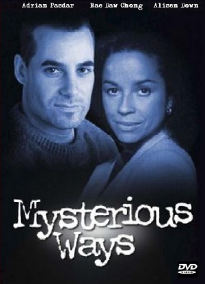 Постер к hd онлайн сериалу: Таинственные пути/Mysterious Ways (2000)