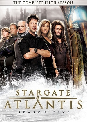 Постер к hd онлайн сериалу: Звездные врата: Атлантида/Stargate: Atlantis (2004)